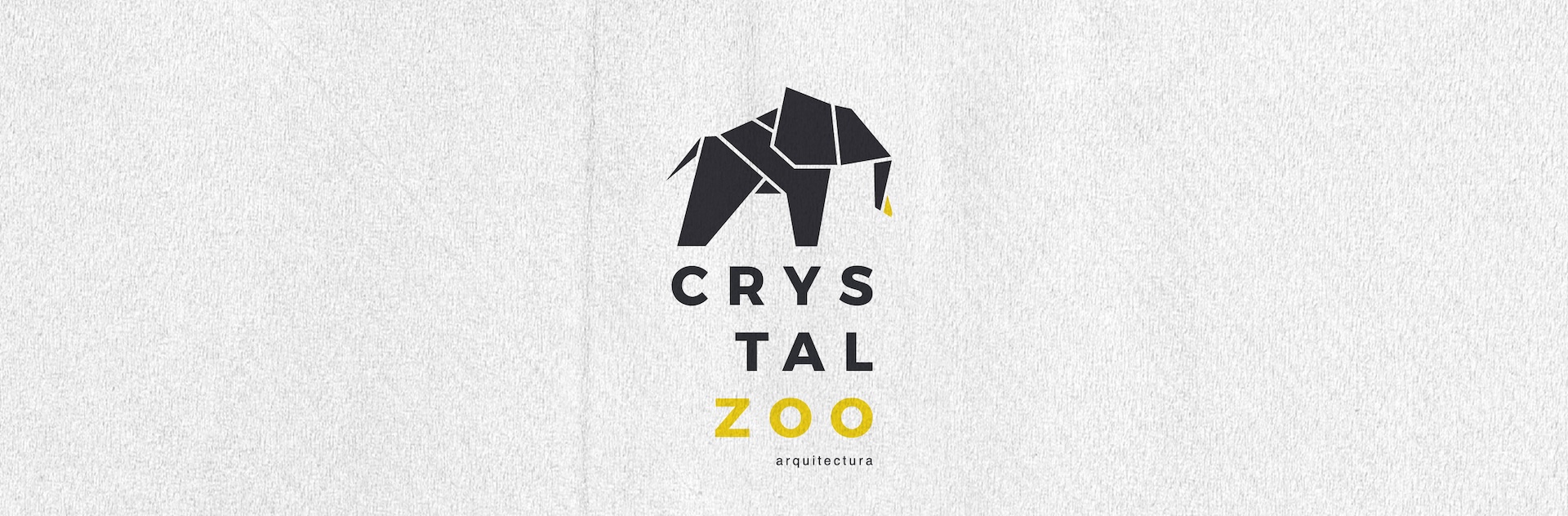 Comunicación integral realizados para el estudio de arquitectura Crystalzoo. Desde branding hasta social media, pasando por diseño web.